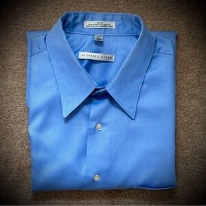 #119 EUC Geoffrey Beene Men’s Dress Shirt